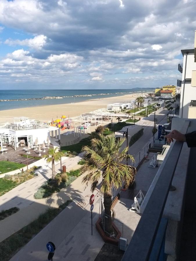 Hotel Ideal Rimini Exteriér fotografie