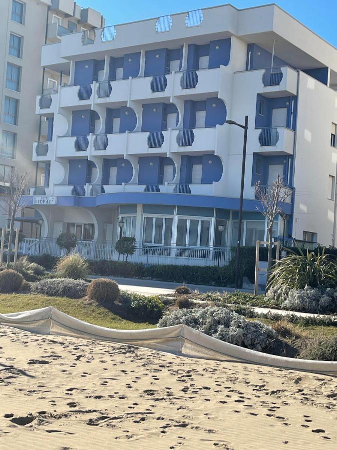 Hotel Ideal Rimini Exteriér fotografie