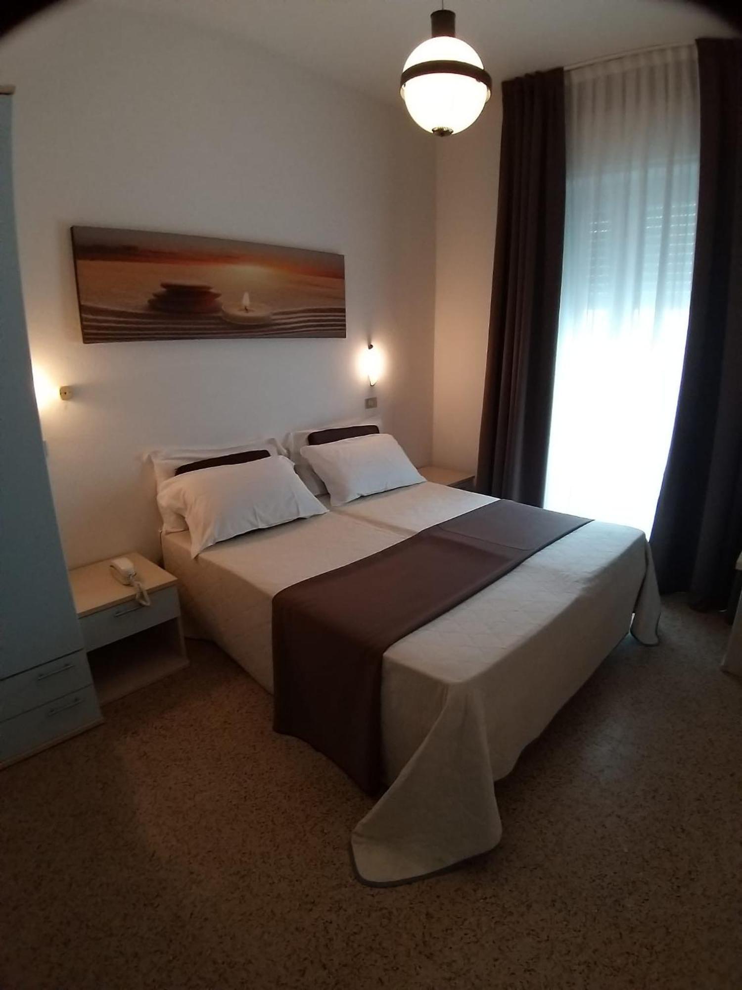 Hotel Ideal Rimini Exteriér fotografie