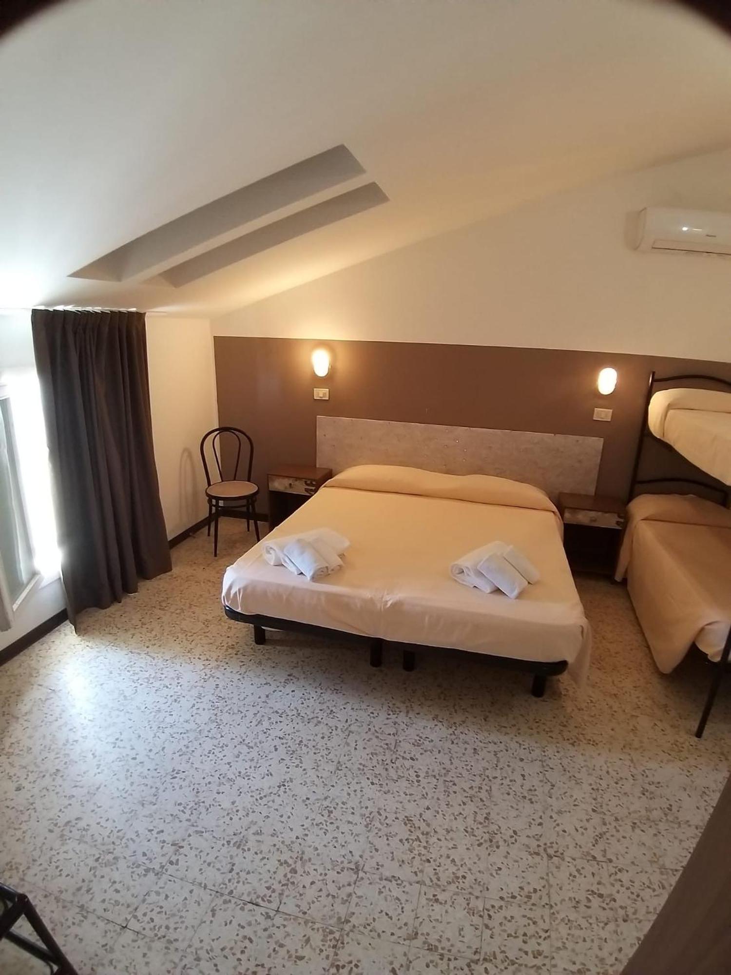Hotel Ideal Rimini Exteriér fotografie