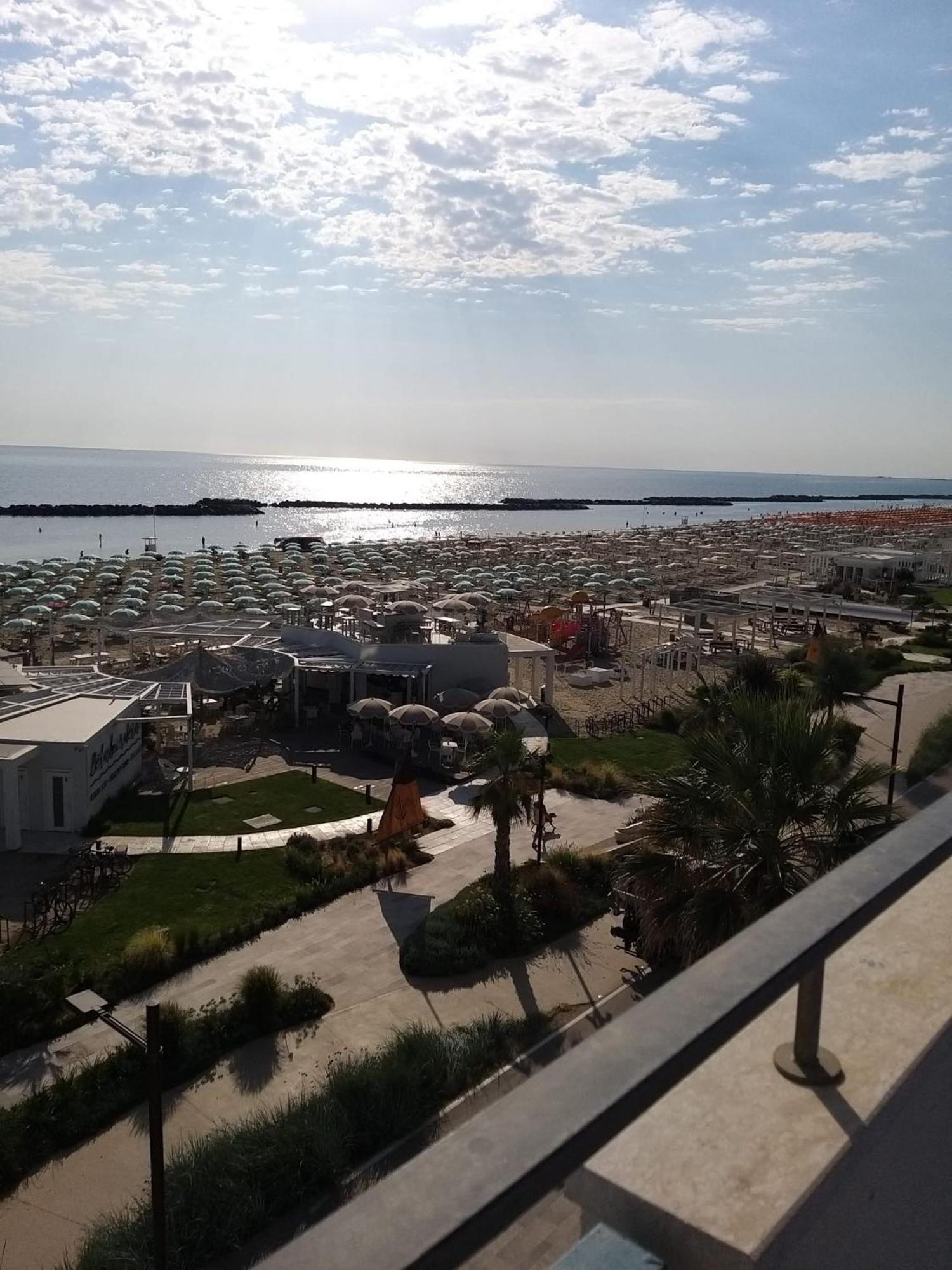 Hotel Ideal Rimini Exteriér fotografie
