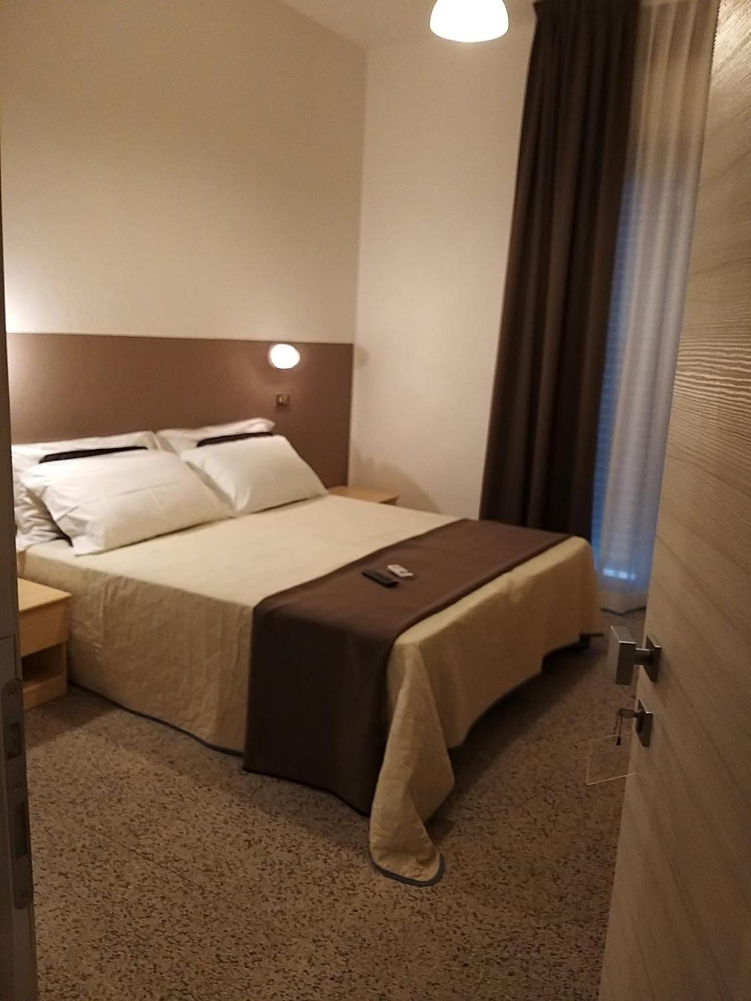 Hotel Ideal Rimini Exteriér fotografie