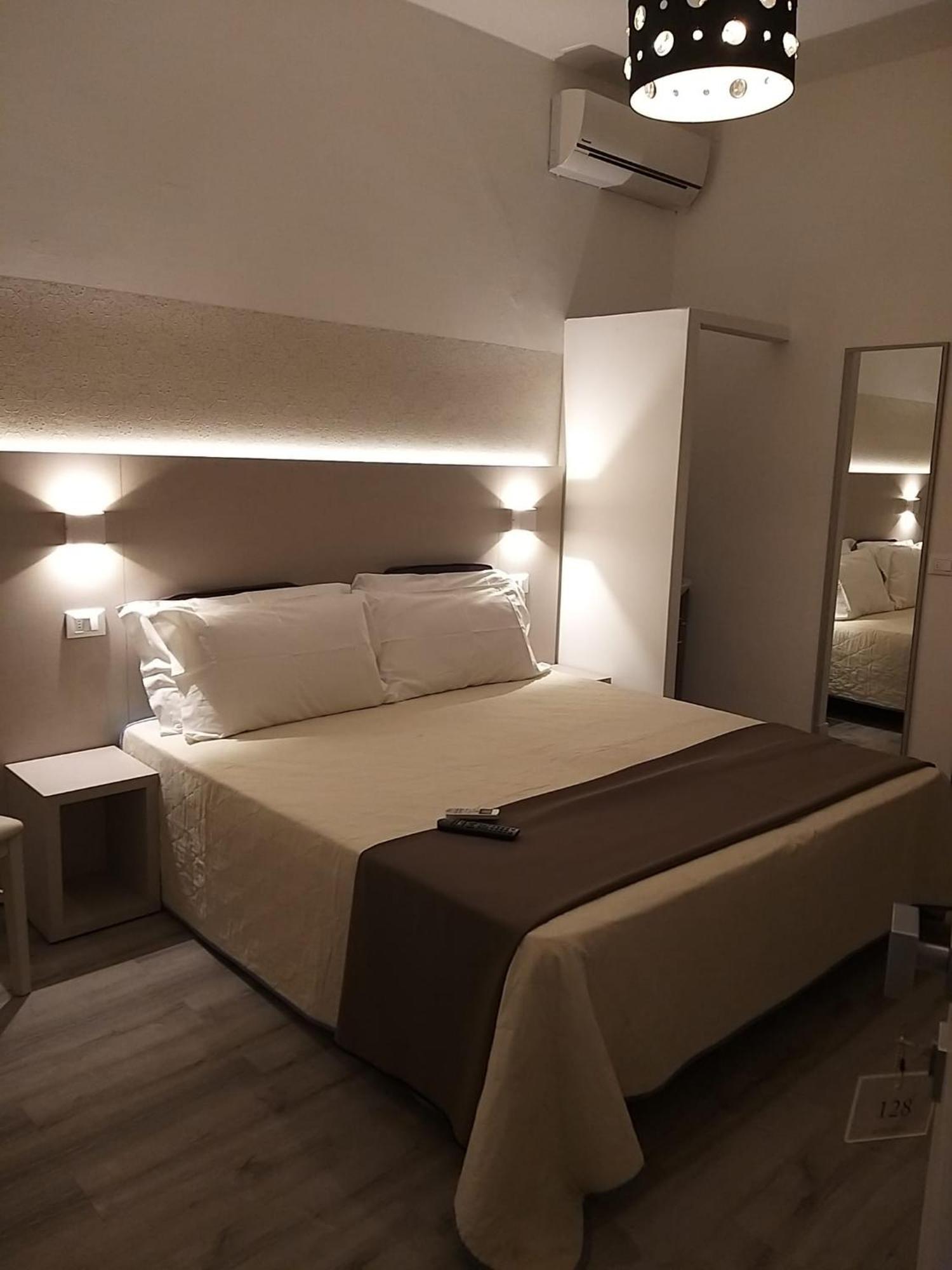 Hotel Ideal Rimini Exteriér fotografie