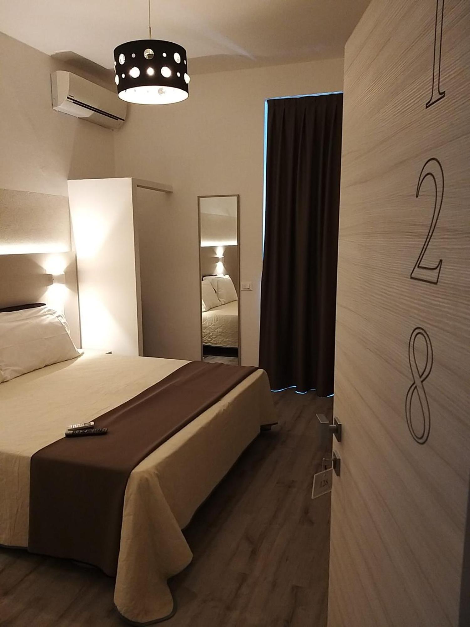 Hotel Ideal Rimini Exteriér fotografie