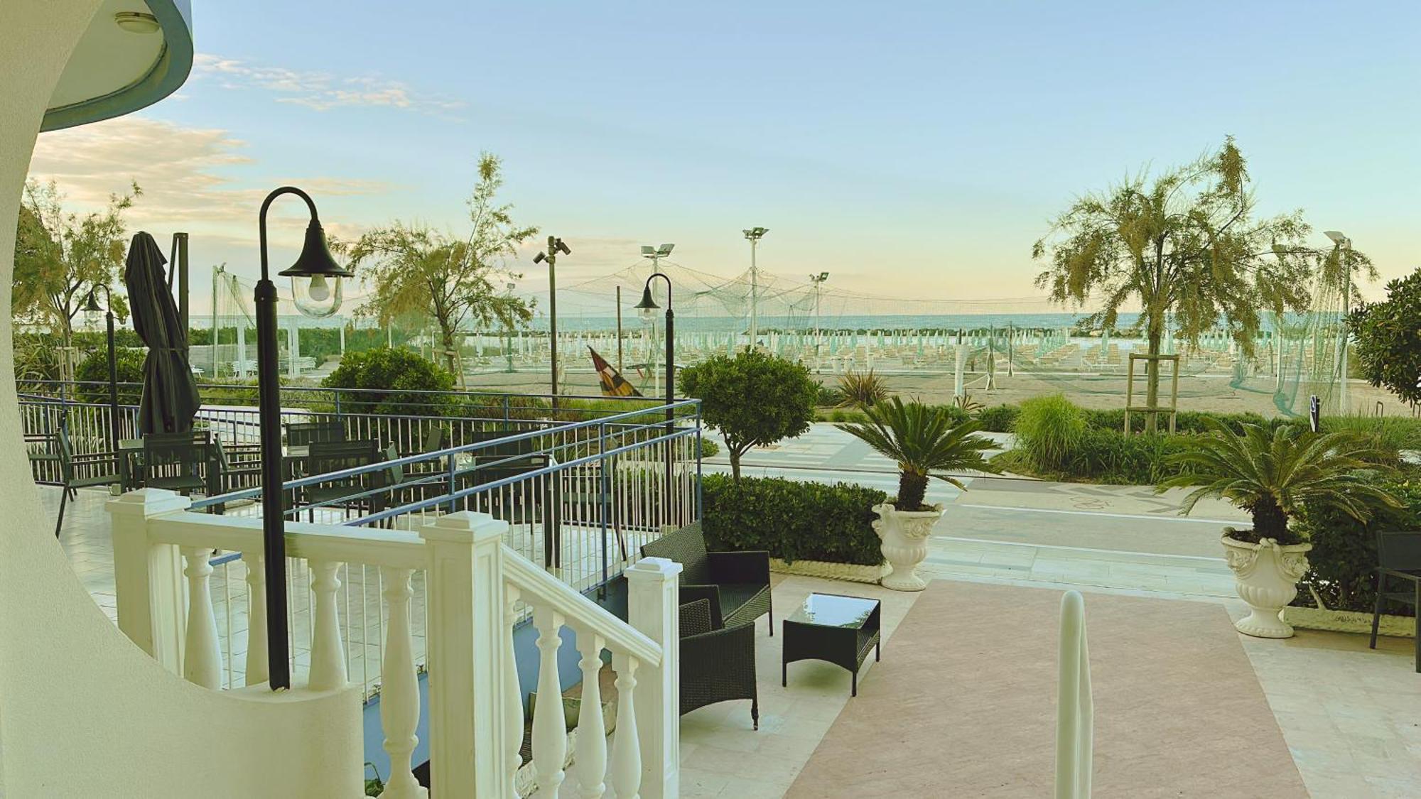Hotel Ideal Rimini Exteriér fotografie