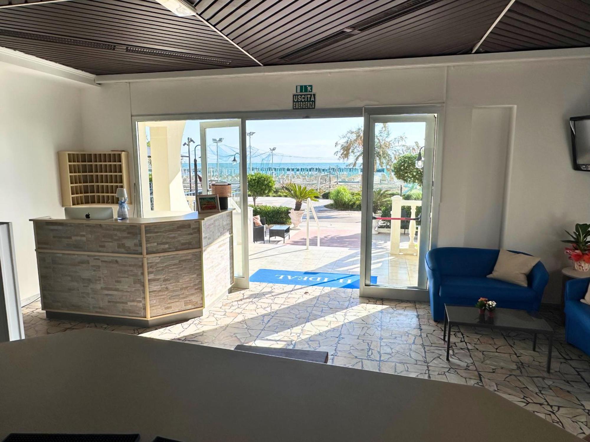 Hotel Ideal Rimini Exteriér fotografie