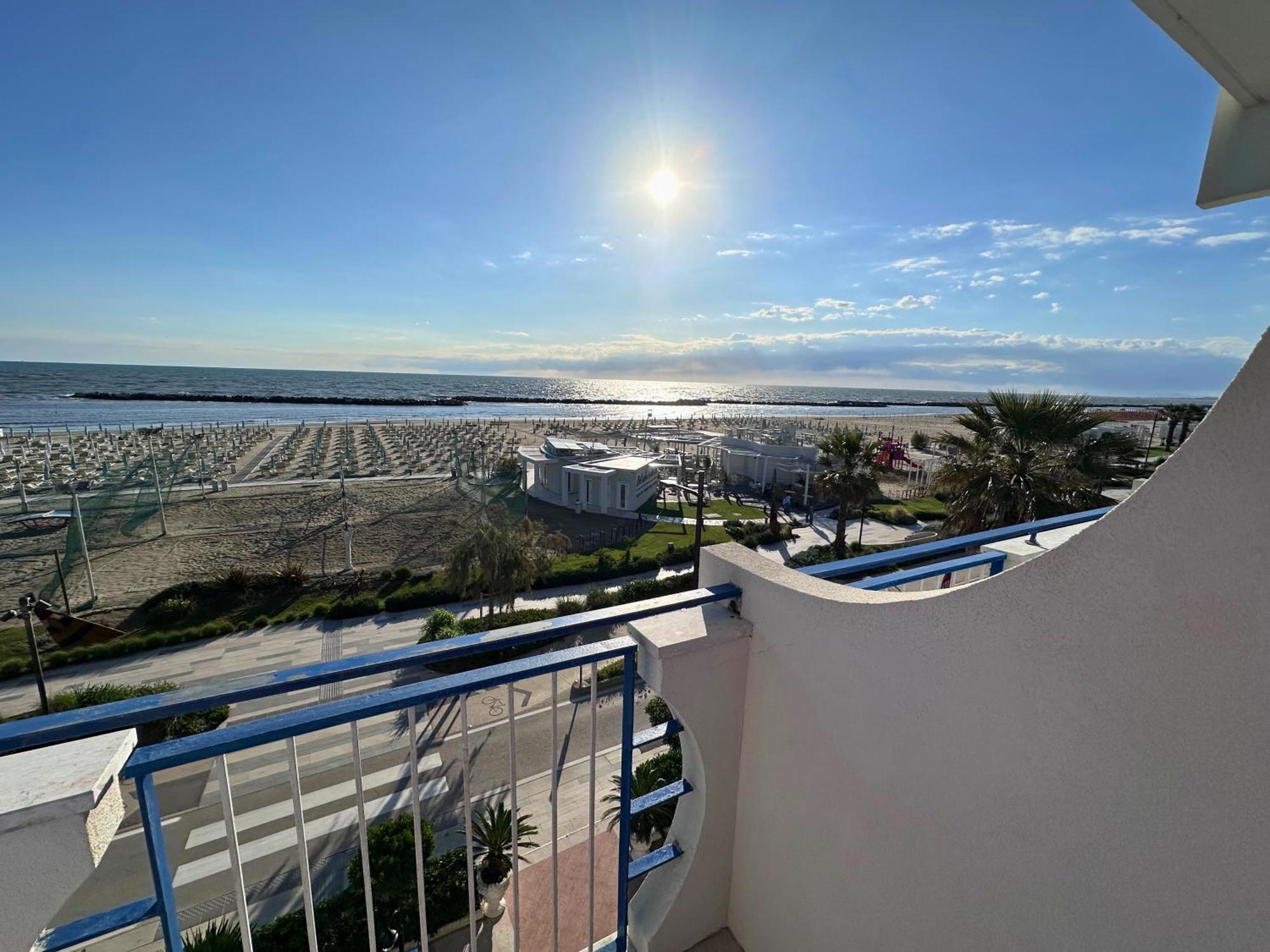 Hotel Ideal Rimini Exteriér fotografie
